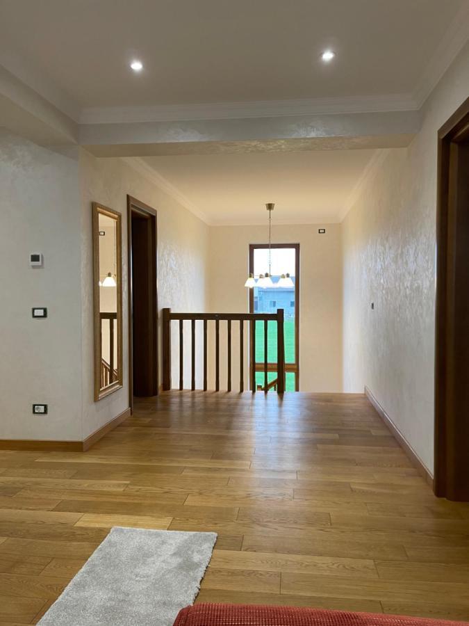 Вілла Sunny House Сучава Екстер'єр фото