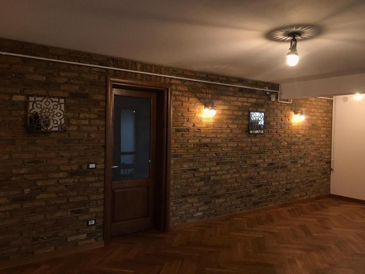Вілла Sunny House Сучава Екстер'єр фото